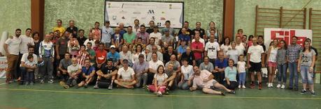 El homenaje al exciclista leonés en Vegacervera gozó de una buena participación. - dl