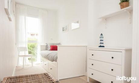 inspiración ikea muebles estilo nórdico escandinavo Estilo nórdico con toques marineros en Sitges estilo marinero decoración decoración nórdica españa decoración muebles ikea decoración en blanco y azúl decoración en blanco blog decoracion interiores 