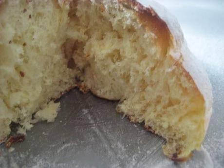 DESAFÍO AGOSTO DARING  BAKERS.  DOS OPCIONES: Kürtőskalács /Chimney cake o Ensaimadas.  Yo  Ensaimadas