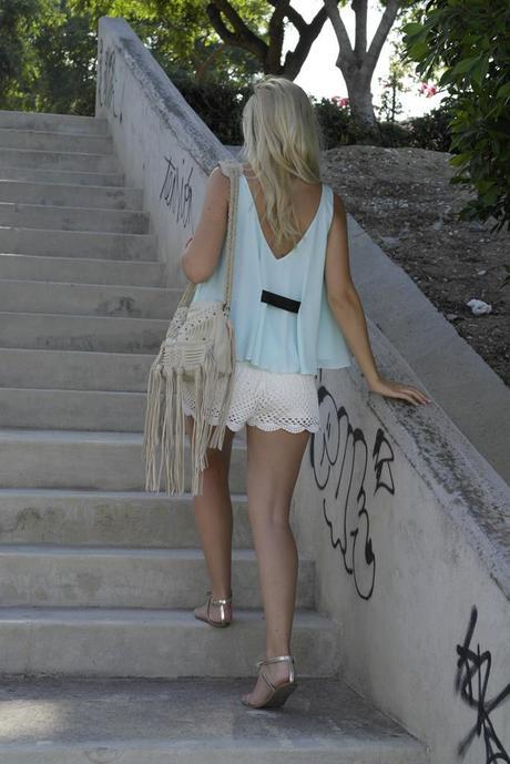 DAY & NIGHT DAY & NIGHT