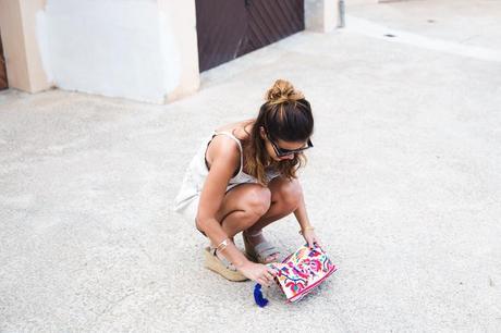 Summer_jumpsuit-Boho_Clutch-Olympus-Outfit-Collage_Vintage-48