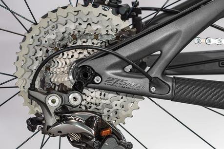 Pivot Cycles, dentro de su catálogo 2015, contara con los modelo Mach 4 Carbon y Phoenix Carbon Pivot Mach 4 Carbon 12