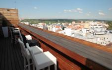 Apartosuites Jardines de Sabatini: la mejor puesta de sol en exclusiva