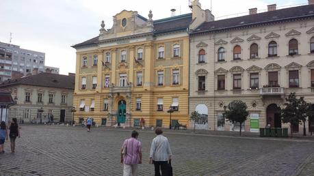 Rincones de Budapest (III) : Óbuda, Fő tér