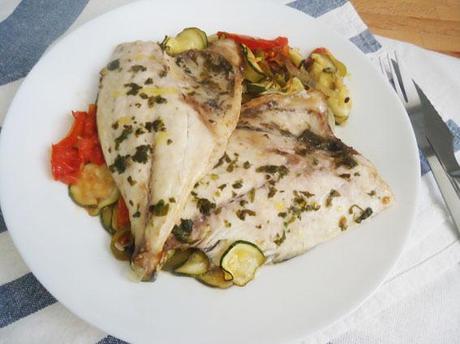 Dorada al horno con verduras