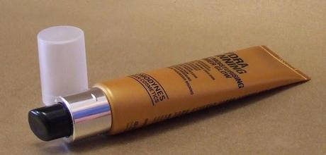 “Hydra Tanning” de COMODYNES - una piel hidratada y naturalmente bronceada