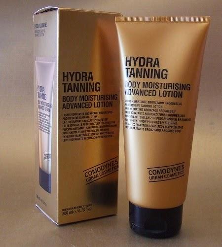 “Hydra Tanning” de COMODYNES - una piel hidratada y naturalmente bronceada