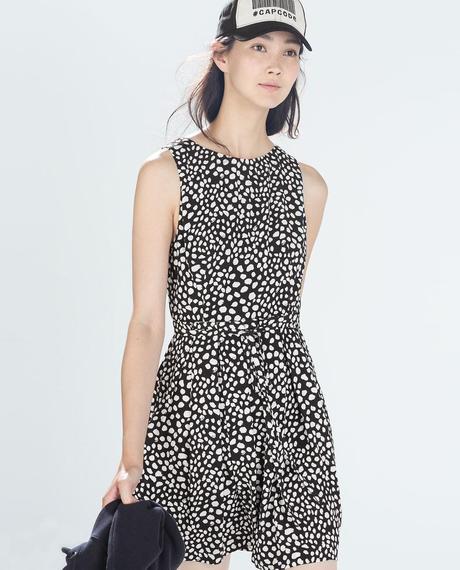Tendencias en moda para la temporada Otoño-Invierno 2014-2015 VESTIDO FLUIDO ESTAMPADO