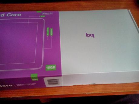 Tablet BQ Curie 2 quadcore unboxing