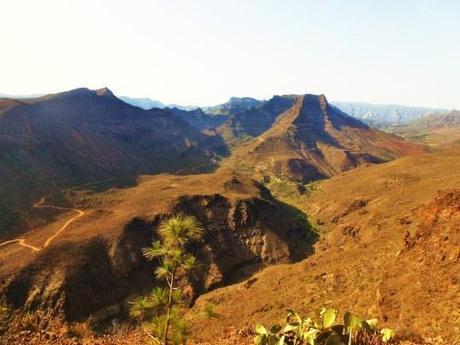 Contrastes de Gran Canaria  a través de sus miradores (III)