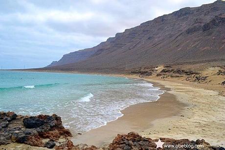 Lanzarote_Playa_Bajo_Risco_ObeBlog_02