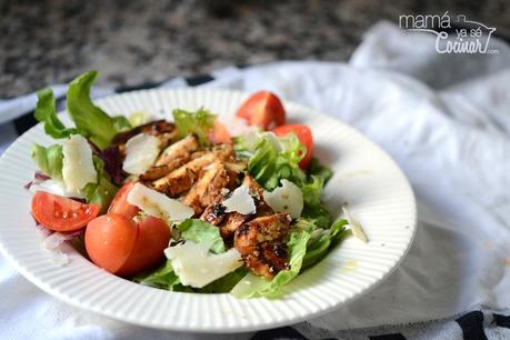 ensalada de pollo balsamico Ensalada de pollo balsámico a la plancha