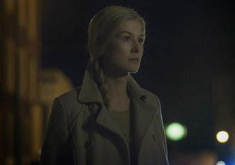 CATORCE NUEVAS IMÁGENES DE “PERDIDA (GONE GIRL)”