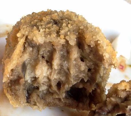 Interior Croquetas de bolets en Centonze