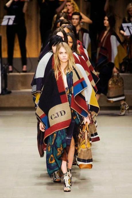 NUEVA TENDENCIA: CAPAS Y PONCHOS