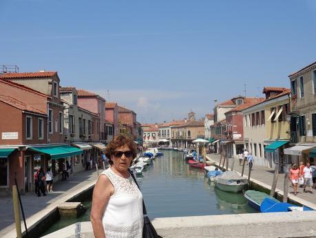 MURANO    LA     ISLA    DEL    FAMOSO   CRISTAL
