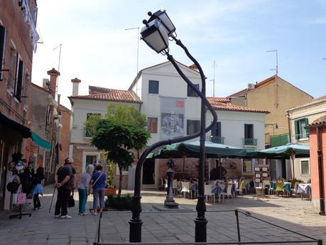 MURANO    LA     ISLA    DEL    FAMOSO   CRISTAL