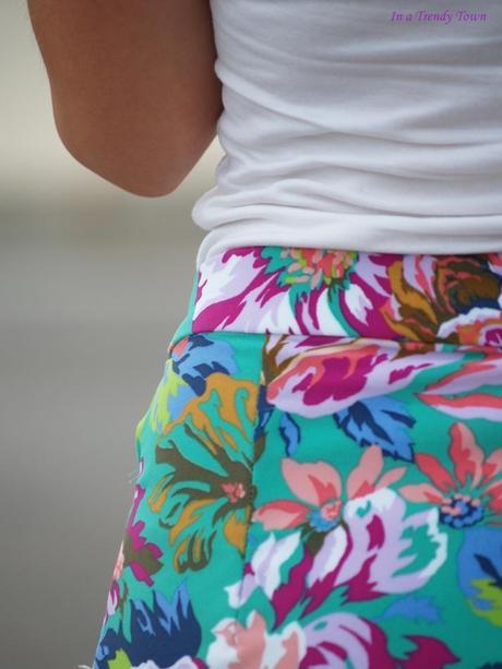 Flower Shorts by Trini Lorente In a Trendy Town