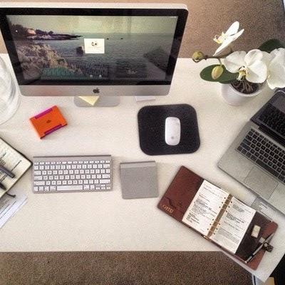 El Otoño llama a la Puerta   /      Autumn calls the Door