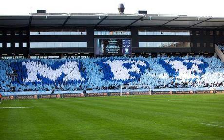 TT111844_jpg_560663v530x800