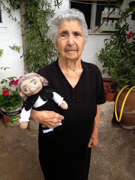 ABUELA AMIGURUMI