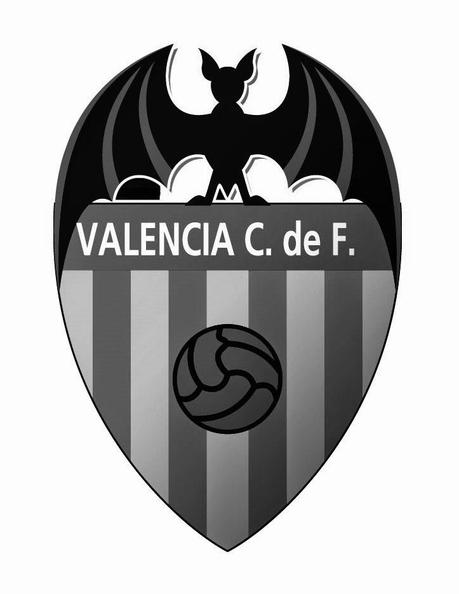 Valencia CF: Se compra caro y se acaba regalado al jugador.