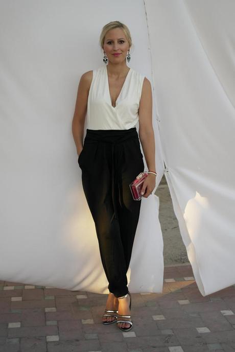 AUGUST LOOKBOOK AUGUST LOOKBOOK