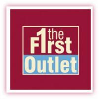 Compritas para las no tan peques. THE-FIRST OUTLET-LOGO