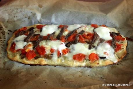 Focaccia de Berenjenas, Tomate, Mozzarella y Anchoas
