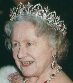 Tiara de Rubies Indios - Casa Real de Reino Unido