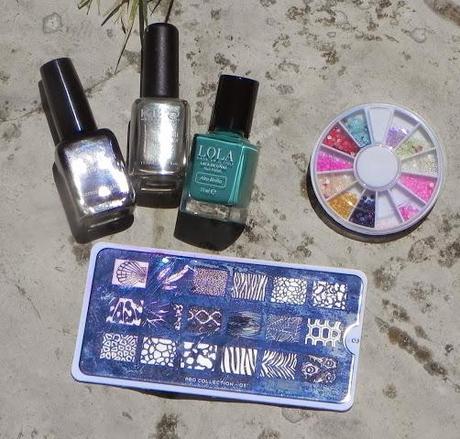 Recopilación de manicuras de vacaciones.