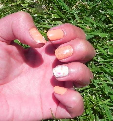 Recopilación de manicuras de vacaciones.