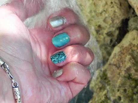 Recopilación de manicuras de vacaciones.