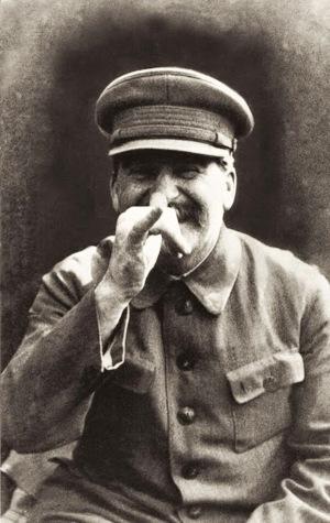 Stalin fotografiado por Nikolai Vlasik (Tomada de rarehistoricalphotos.com)