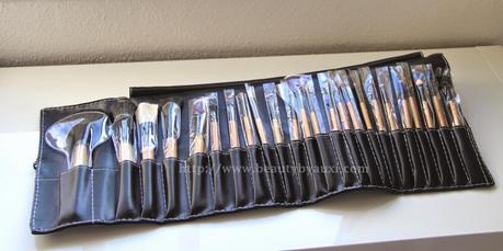 Set de 24 pinceles de Tmart.es