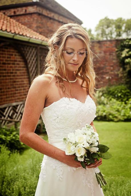 Emma Bolt, Tu Asesora de Imagen... Novias con gafas