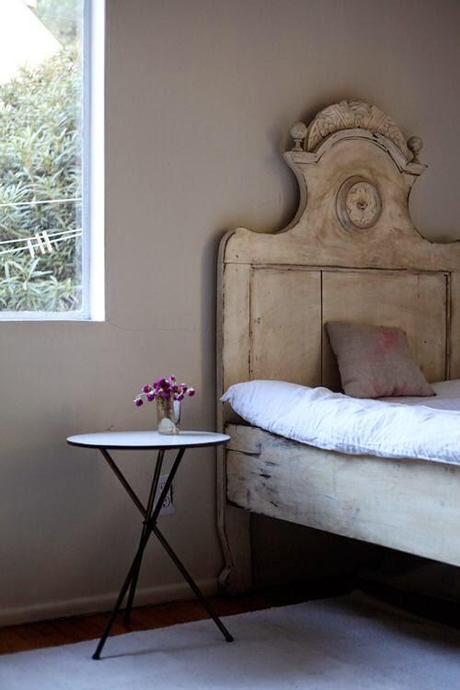 Mesas de jardín como mesillas de noche