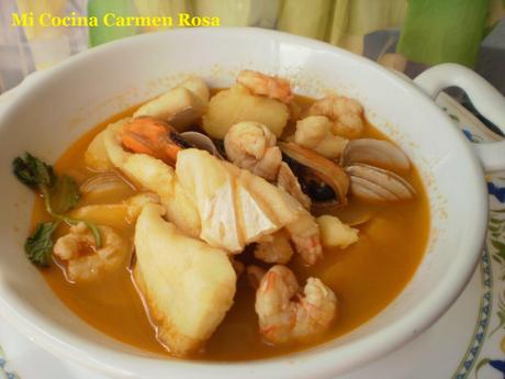 CAZUELA DE PESCADO Y MARISCO