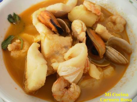 CAZUELA DE PESCADO Y MARISCO