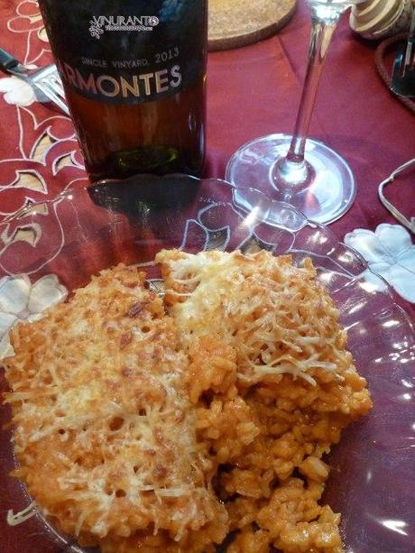 Risotto gratinado con un delicioso y elegante Godello.