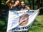 Tres jóvenes españoles unen rebeldes prorrusos ucrania. ¿absoluta estupidez tiene sensatez ideológica?