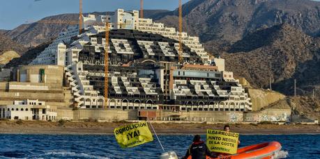 EL HOTEL ALGARROBICO AHORA ES LEGAL. ¿ABRIRÁ SUS PUERTAS AL TURISMO, O SE QUEDARÁ TAL Y COMO ESTA?