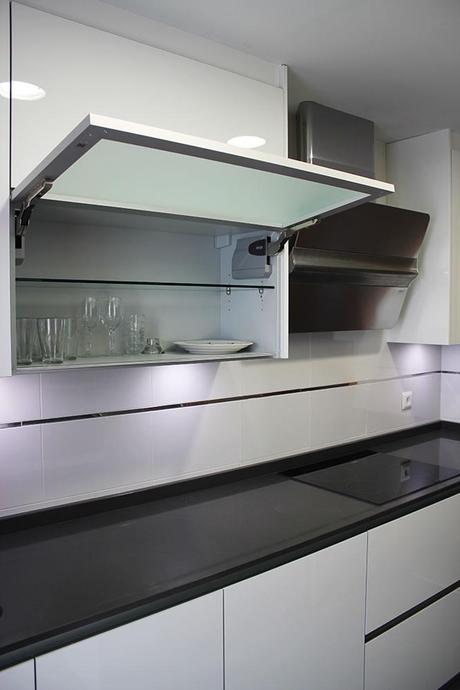 muebles-altos-abatibles-de-cocina