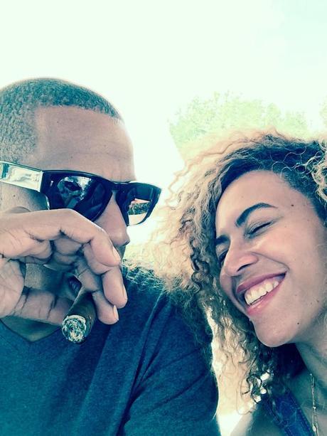 Beyonce-Jay-Z-Smoking