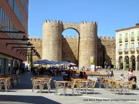 Un mediodía en Ávila