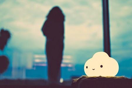 Little Cloud Lamp. Una lámpara de FriendsWithYou Little Cloud Lamp. Una lámpara de FriendsWithYou