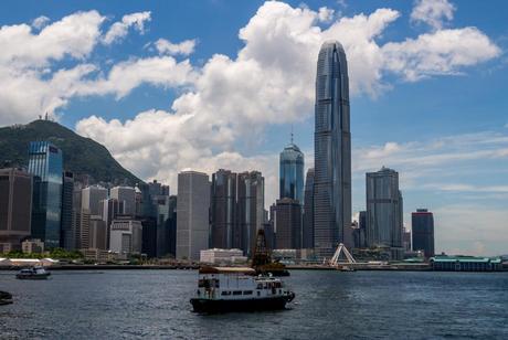 Desafiando al cielo, Hong Kong