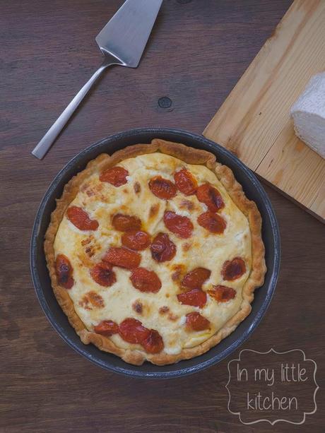 Tarta de tomates cherry asados y queso de cabra Tarta de tomates cherry asados y queso de cabra