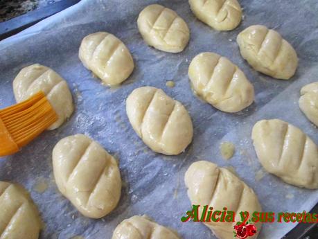 BOLLITOS DE LECHE PARA RELLENAR