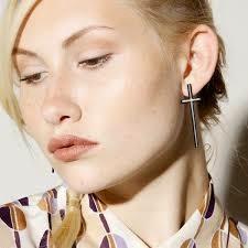 Pendientes de cruz, mi nueva compra. Pendientes de cruz, mi nueva compra.